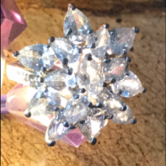 Copy Ad BLING 8 Sparkle Stones Unique Ring - Picture 3 of 12